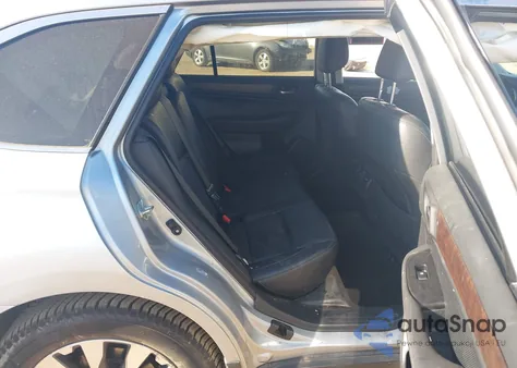 2015 Subaru Outback 2.5I Limited z USA, uszkodzony, nr VIN 4S4BSANC5F3305962